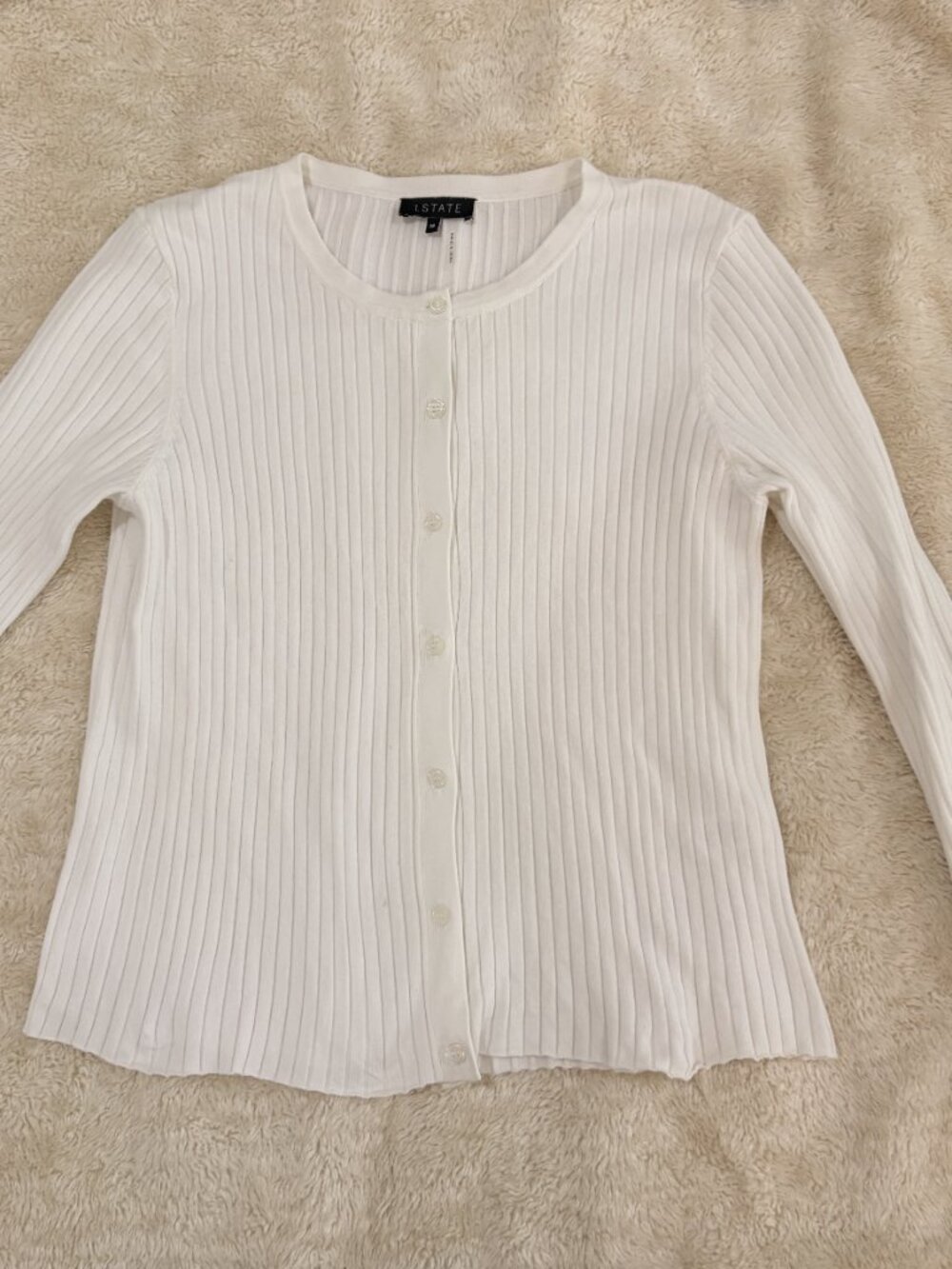White 1. State medium cardigan - size is more XS or S